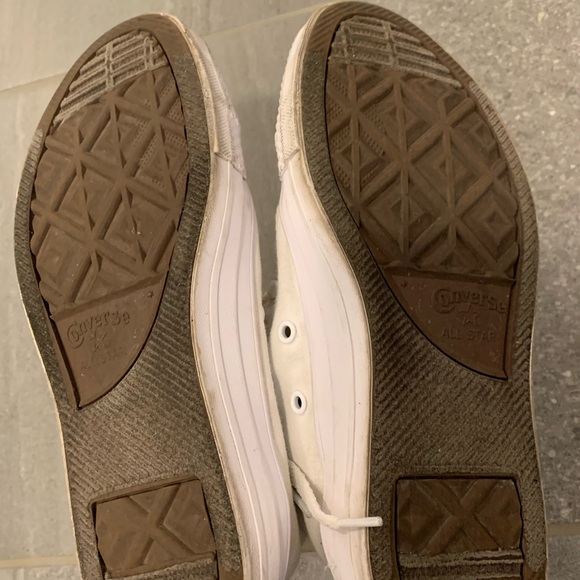White Converse Size 6 - Picture 6 of 6